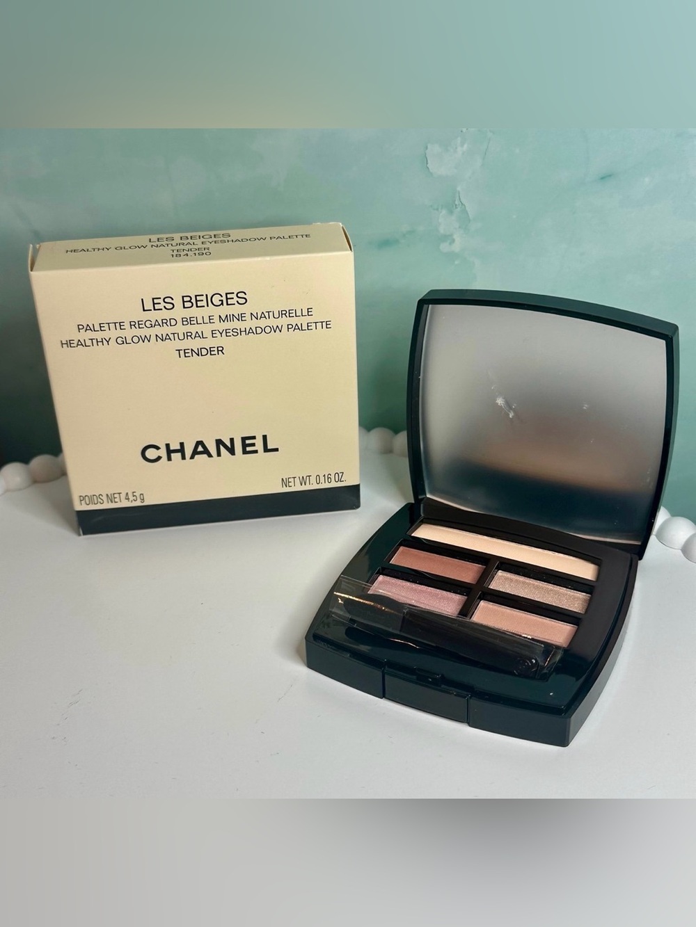 CHANEL Les Beiges Eyeshadow Palette - “Tender” New in box.